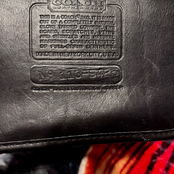 Black Leather Handbag - Picture 8 of 14